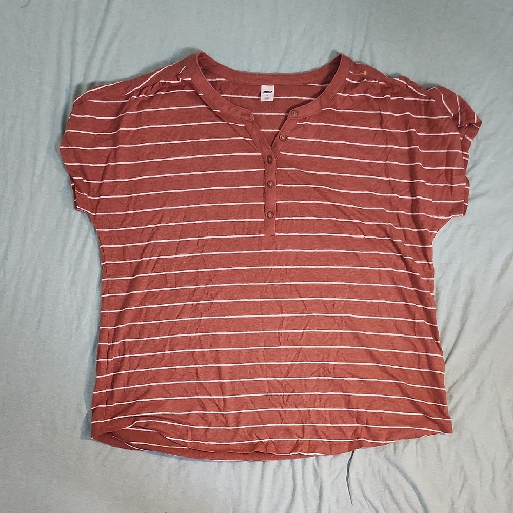 Old Navy Rust and White Striped Short Sleeve Tee